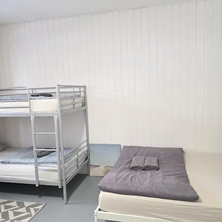 Bright With Free Parking Apartman