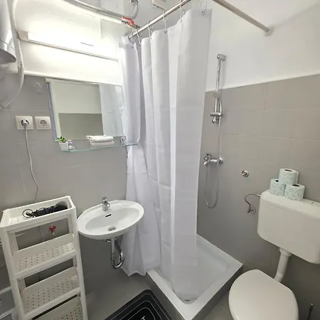 Apartman Bright With Free Parking